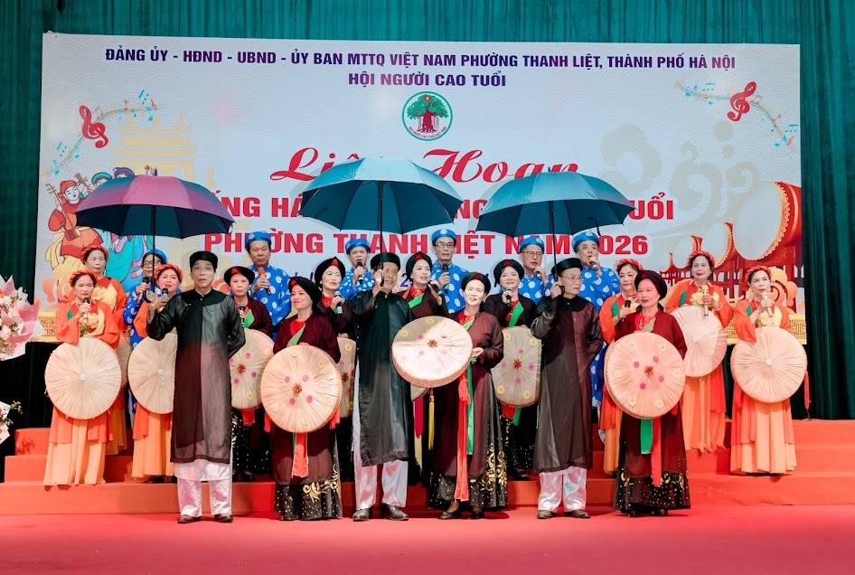 Ngân vang làn điệu dân ca người cao tuổi Thanh Liệt Ngân vang làn điệu dân ca người cao tuổi Thanh Liệt