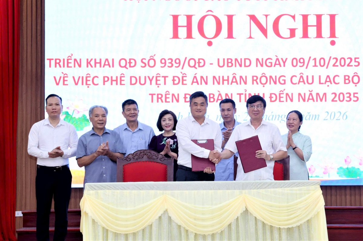 Hội NCT tỉnh Ninh Bình ký kết Chương trình phối hợp với Công ty CP Đầu tư Sức khỏe Cộng đồng hỗ trợ hoạt động các CLB LTHTGN Hội NCT tỉnh Ninh Bình ký kết Chương trình phối hợp với Công ty CP Đầu tư Sức khỏe Cộng đồng hỗ trợ hoạt động các CLB LTHTGN