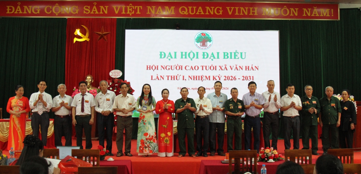Người cao tuổi Văn Hán tiếp tục khẳng định vai trò trong giai đoạn mới Người cao tuổi Văn Hán tiếp tục khẳng định vai trò trong giai đoạn mới