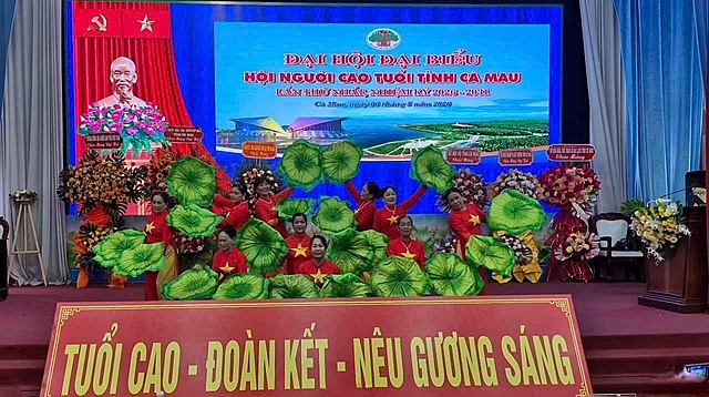 Văn nghệ tại Đại hội Văn nghệ tại Đại hội