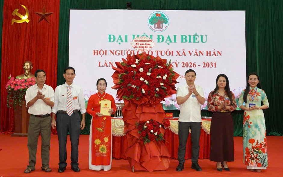 Người cao tuổi Văn Hán tiếp tục khẳng định vai trò trong giai đoạn mới Người cao tuổi Văn Hán tiếp tục khẳng định vai trò trong giai đoạn mới