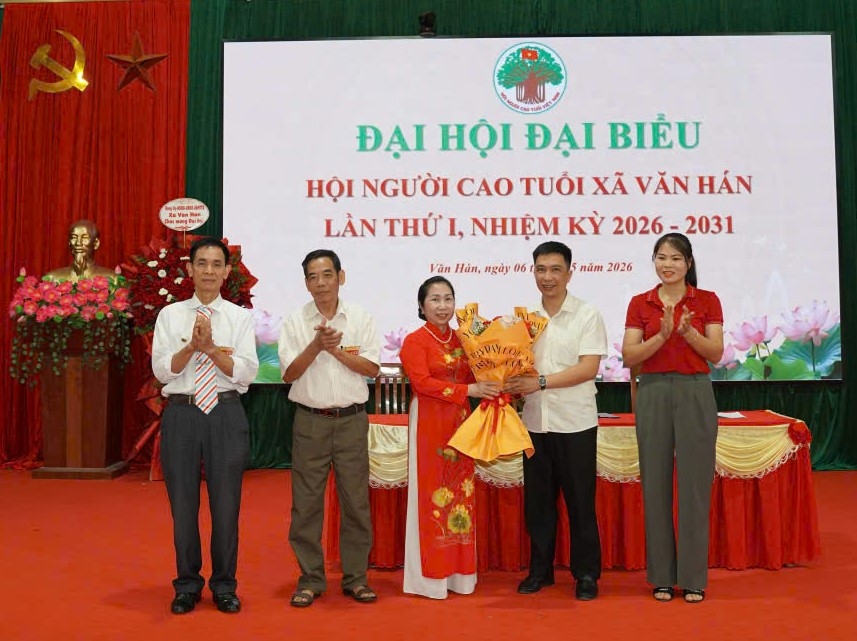 Người cao tuổi Văn Hán tiếp tục khẳng định vai trò trong giai đoạn mới Người cao tuổi Văn Hán tiếp tục khẳng định vai trò trong giai đoạn mới