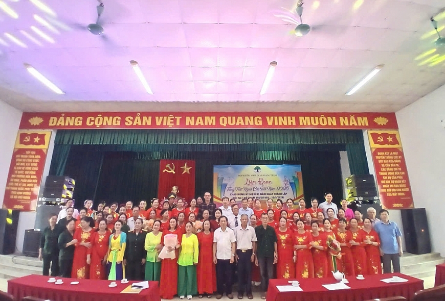 NCT gìn giữ bản sắc văn hóa qua những làn điệu dân ca NCT gìn giữ bản sắc văn hóa qua những làn điệu dân ca