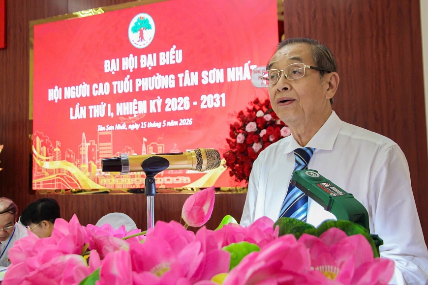 Ông Huỳnh Thành Lập - Phó Chủ tịch TƯ Hội NCT VN, Chủ tịch Hội NCT TP Hồ Chí Minh phát biểu chỉ đạo đại hội Ông Huỳnh Thành Lập - Phó Chủ tịch TƯ Hội NCT VN, Chủ tịch Hội NCT TP Hồ Chí Minh phát biểu chỉ đạo đại hội