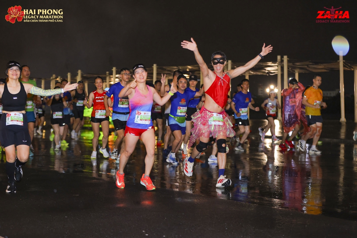 Hải Phòng Legacy Marathon 2026 lan tỏa tinh thần “Chạy nhanh - Sống xanh” Hải Phòng Legacy Marathon 2026 lan tỏa tinh thần “Chạy nhanh - Sống xanh”