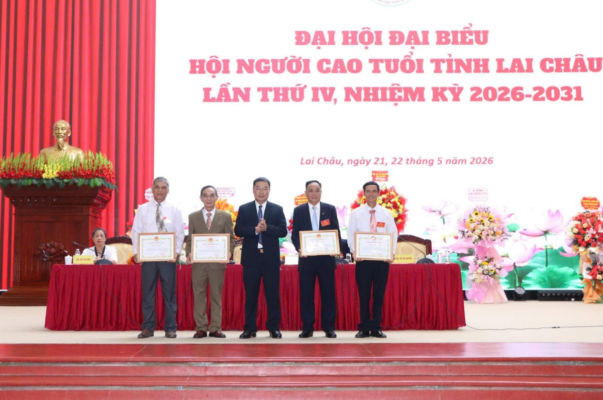 Chung sức xây dựng quê hương Lai Châu giàu đẹp, văn minh Chung sức xây dựng quê hương Lai Châu giàu đẹp, văn minh