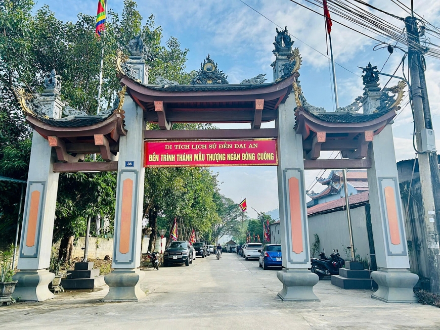 : Đền Đại An mang kiến trúc truyền thống, tạo không gian tâm linh cổ kính gắn với đời sống tín ngưỡng địa phương.