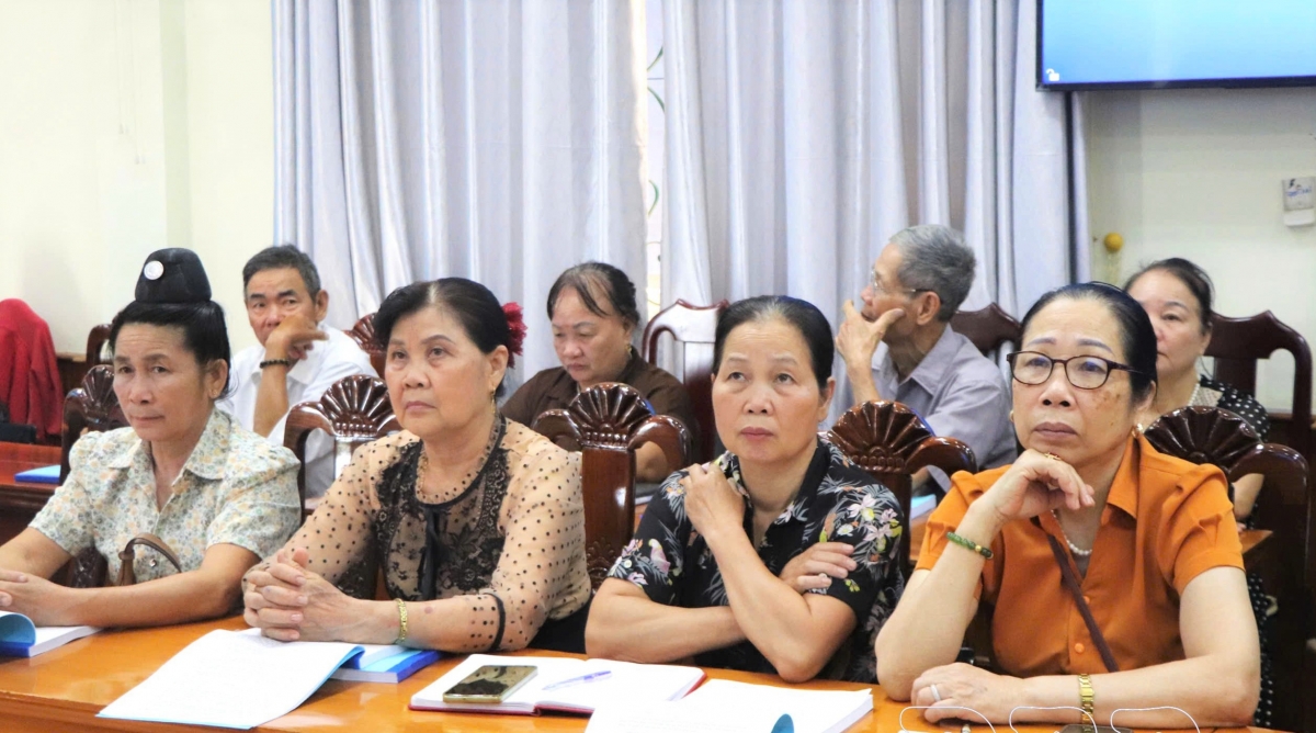 Các đại biểu tham dự lớp tập huấn Các đại biểu tham dự lớp tập huấn