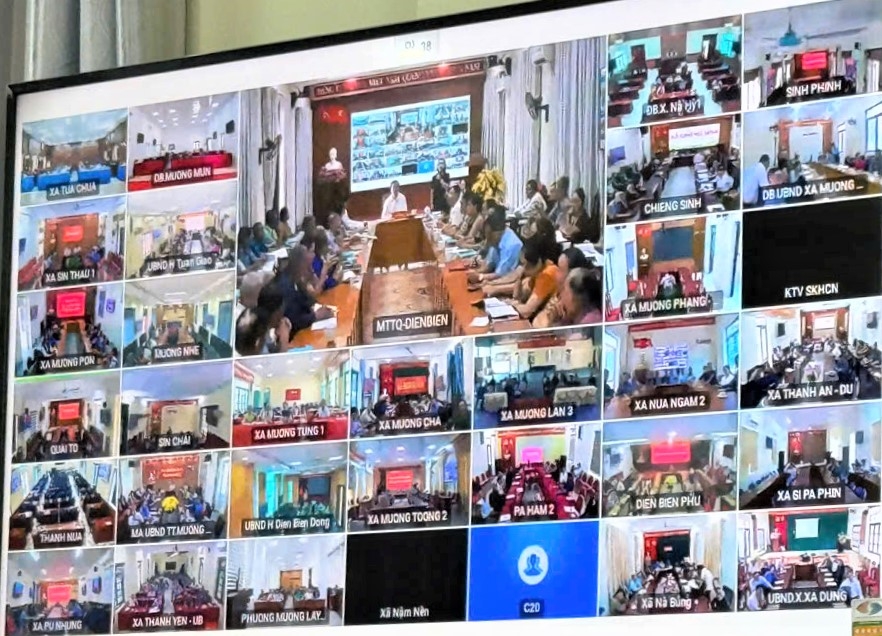 Quang cảnh Hội nghị tập huấn trực tuyến Quang cảnh Hội nghị tập huấn trực tuyến