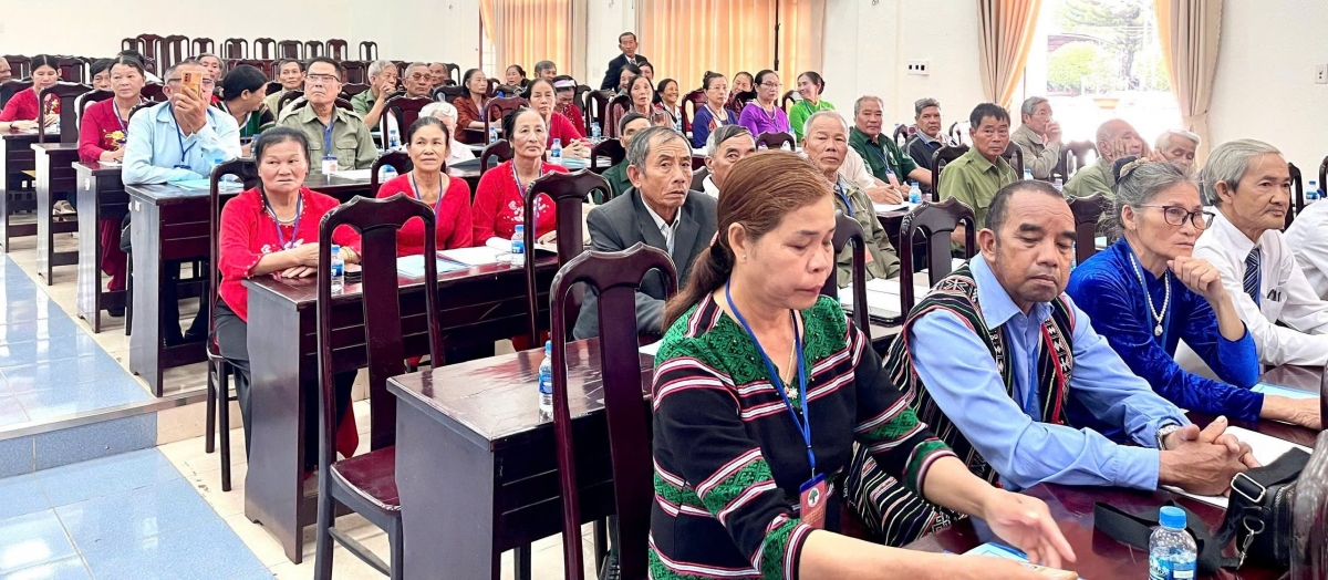 undefined Hội Người cao tuổi xã Đức An: Tăng cường chăm sóc sức khỏe, nâng cao đời sống người cao tuổi