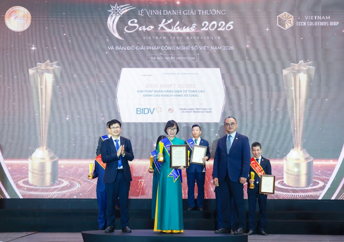 6 giải pháp ngân hàng sốc ủa BIDV đạt giải Sao Khuê 2026 6 giải pháp ngân hàng sốc ủa BIDV đạt giải Sao Khuê 2026