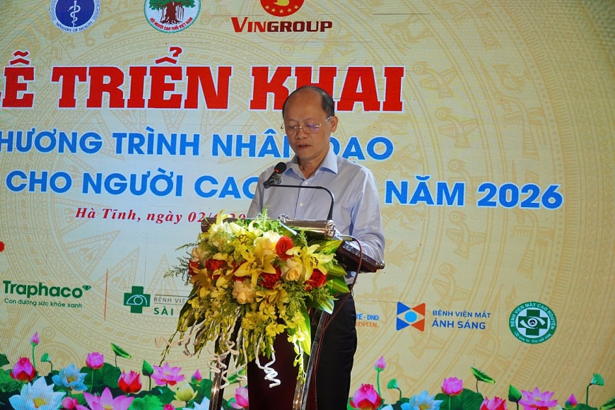 Ông Nguyễn Hồng Lĩnh - Phó Bí thư Thường trực Tỉnh ủy, Chủ tịch HĐND tỉnh phát biểu tại buổi lễ. Ông Nguyễn Hồng Lĩnh - Phó Bí thư Thường trực Tỉnh ủy, Chủ tịch HĐND tỉnh phát biểu tại buổi lễ.
