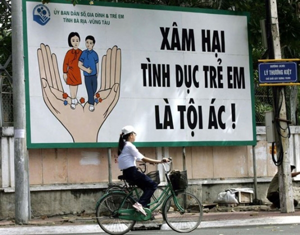 Khẩn trương truy tìm đối tượng hiếp dâm trẻ em tại Gia Lâm