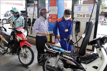 Bộ trưởng Bộ Công Thương: Nguồn cung xăng dầu bảo đảm phục vụ thị trường trong nước