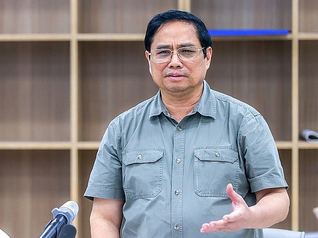 Thủ tướng nêu rõ, làm việc có trọng tâm, trọng điểm, làm việc nào dứt điểm việc đó. Ảnh VGP/Nhật Bắc Thủ tướng nêu rõ, làm việc có trọng tâm, trọng điểm, làm việc nào dứt điểm việc đó. Ảnh VGP/Nhật Bắc