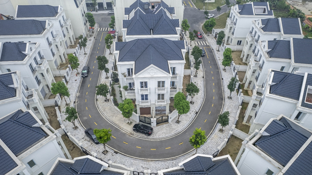 Số lượng giới hạn chỉ 18 biệt thự Sapphire, đồng nghĩa chỉ có 18 cơ hội sở hữu những sản phẩm cao cấp có thiết kế tinh tế, độc bản, không lặp lại.