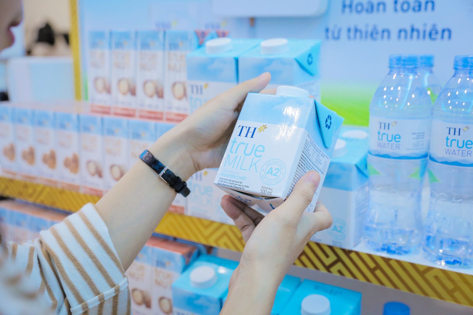 Sản phẩm sữa tươi tiệt tr&ugrave;ng TH true MILK A2 dễ ti&ecirc;u h&oacute;a được người ti&ecirc;u d&ugrave;ng đ&oacute;n nhận t&iacute;ch cực.
