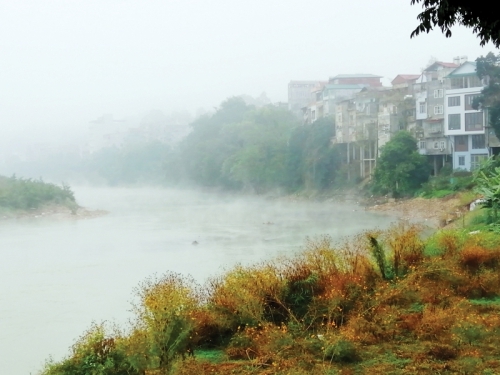 Đi trảy nước non Cao Bằng...