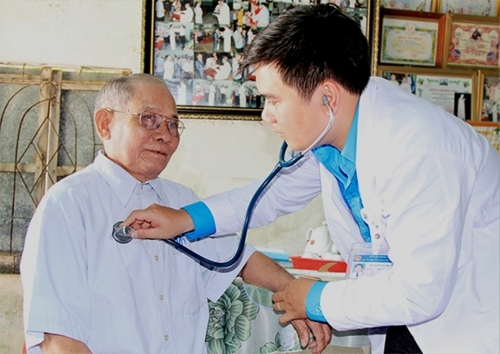 Tỉnh Đồng Nai: Nâng cao đời sống tinh thần cho NCT
