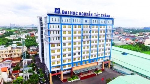 10 trường đại học tiếp tục cho sinh viên nghỉ