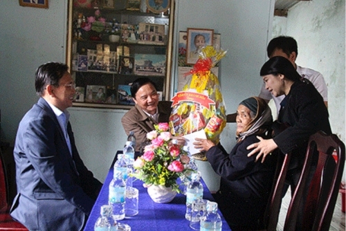 Để Khánh Hòa sớm ổn định và phát triển