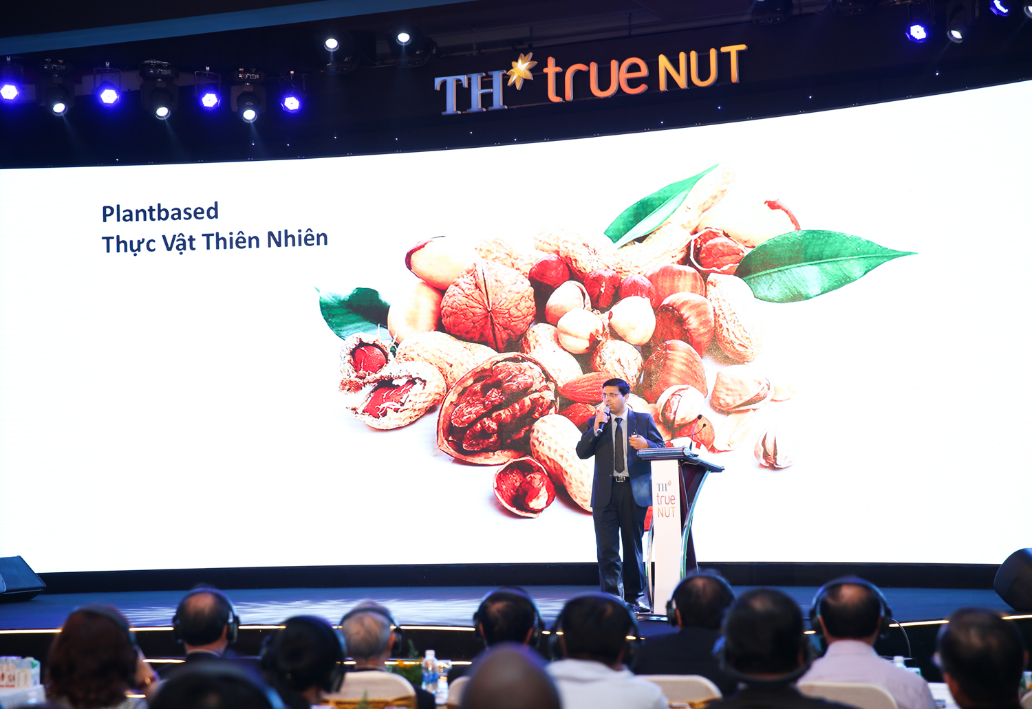 Hội thảo quy tụ nhiều chuy&ecirc;n gia trong nước v&agrave; quốc tế