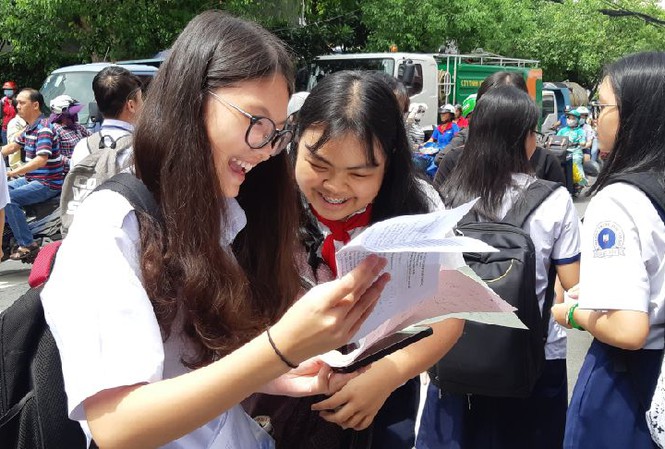 Nhiều kỳ thi t&agrave;i năng, học sinh giỏi của TPHCM phải hủy v&igrave; dịch Covid-19