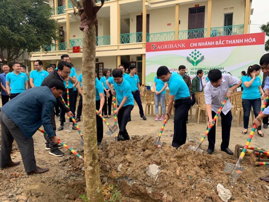 Tuổi trẻ Agribank nêu cao truyền thống, xung kích đi đầu trong hoạt động tình nguyện vì cộng đồng