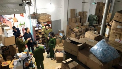 Công ty CP thiết bị y tế Hải Nam bị phạt 355 triệu đồng vì kinh doanh hàng lậu 