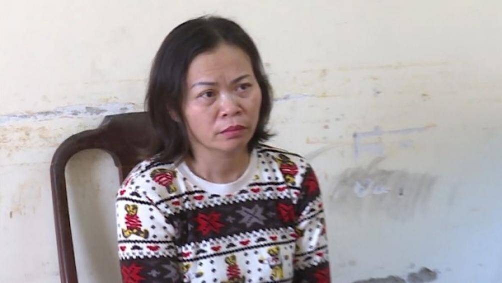 Chủ kh&aacute;ch sạn Nguyễn Thị Nguy&ecirc;n tại cơ quan điều tra
