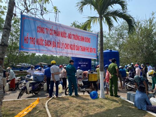 Công ty CP Nước - Môi trường Bình Dương hỗ trợ 6.000 m3 nước sạch cho người dân Bến Tre