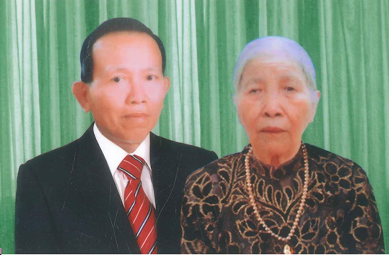 Vợ chồng cụ Nguyễn Tr&iacute; Tr&aacute;i v&agrave; Nguyễn Thị Vượt
