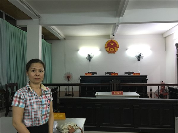 B&agrave; Th&ugrave;y tại phi&ecirc;n t&agrave;o sơ thẩm