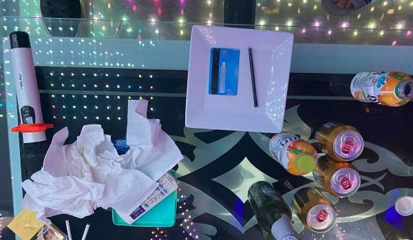 Thanh Hóa: 11 thanh niên vẫn tụ tập hát karaoke và sử dụng ma túy