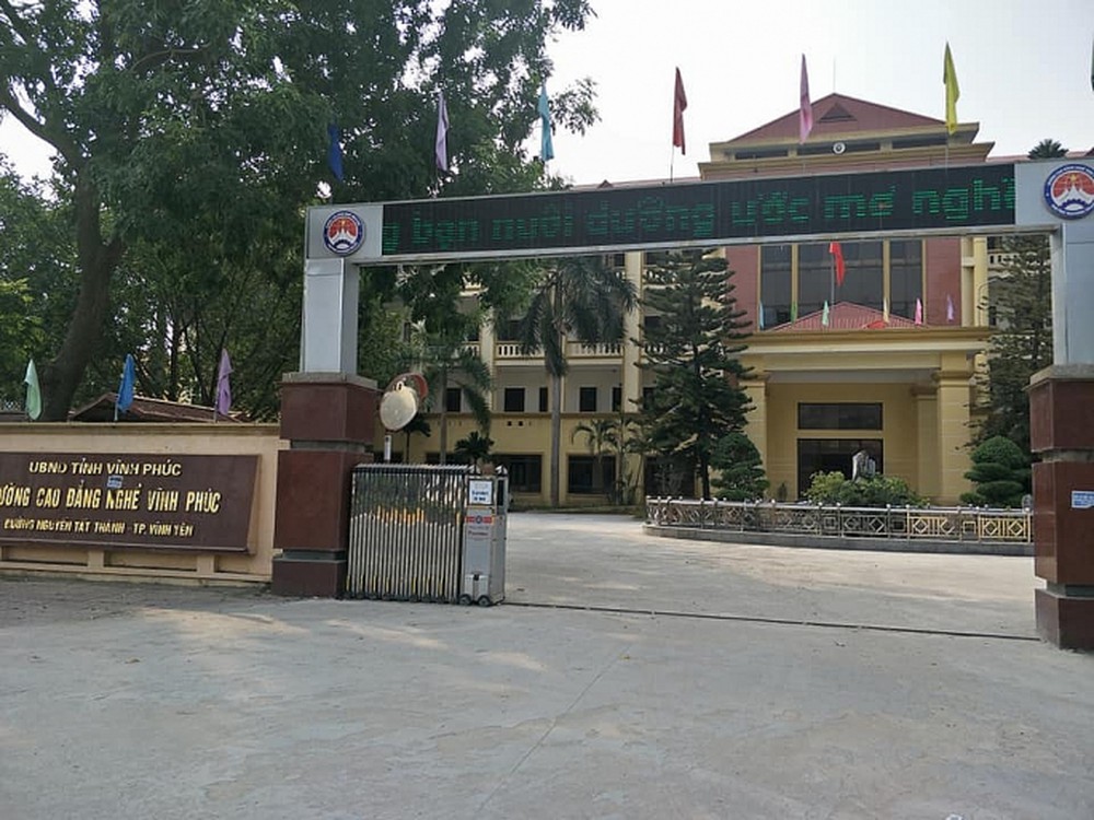 Người d&acirc;n tố vụ &aacute;n