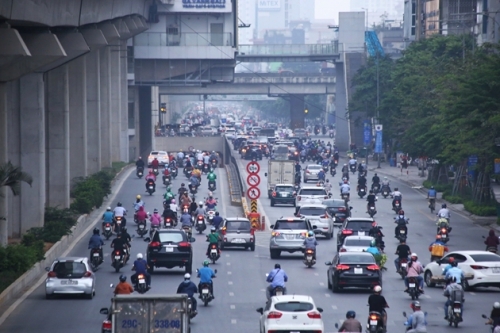 Hà Nội vẫn có nguy cơ cao, được đề xuất cách ly xã hội thêm 1 tuần