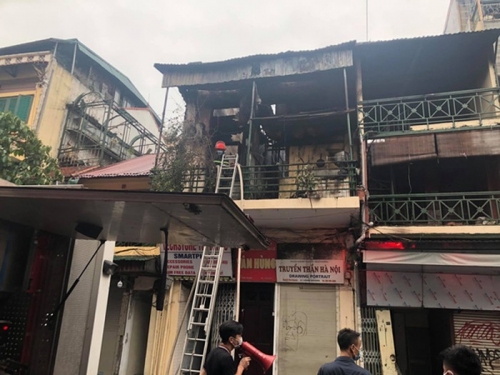 Quận Hoàn Kiếm, TP Hà Nội: Kỳ lạ ngôi nhà 3 ngày cháy 2 lần