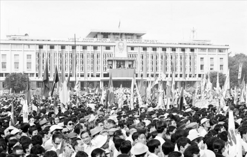 Từ Ngày Thống nhất nghĩ về 'Điều mong muốn cuối cùng'