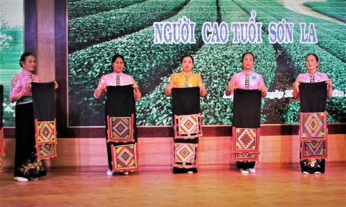 Huyện Sông Mã, tỉnh Sơn La: Vai trò của NCT trong đời sống cộng đồng