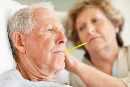 Người cao tuổi cần lưu &yacute; sức khỏe trong m&ugrave;a nắng n&oacute;ng.
