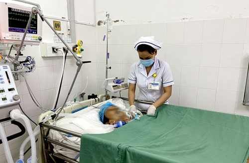 Cứu sống cụ ông nhồi máu cơ tim, ngưng tim, ngưng thở