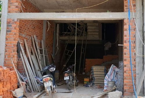 Sập giàn giáo ở Phú Yên, 4 người nhập viện