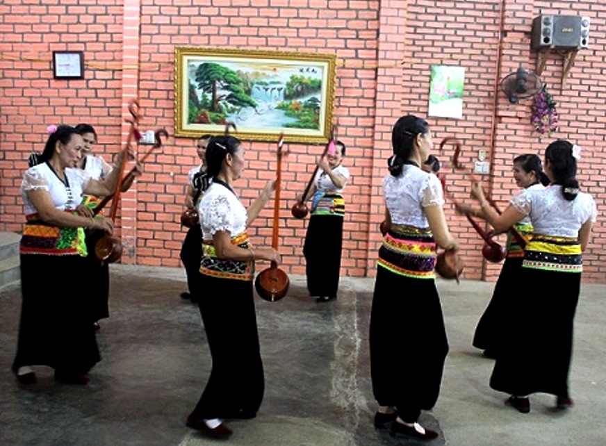 Buổi sinh hoạt của CLB LTHTGN ở huyện Phong Thổ, tỉnh Lai Ch&acirc;u