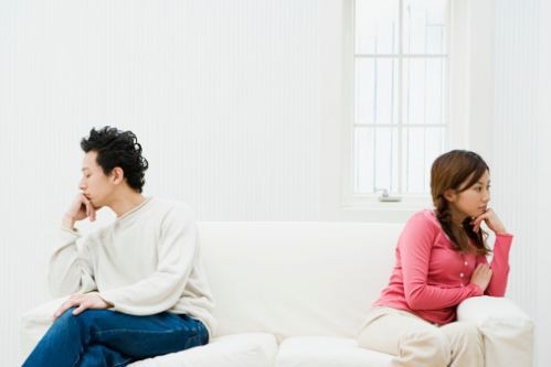 5 hành động phá hoại hôn nhân hơn cả ngoại tình