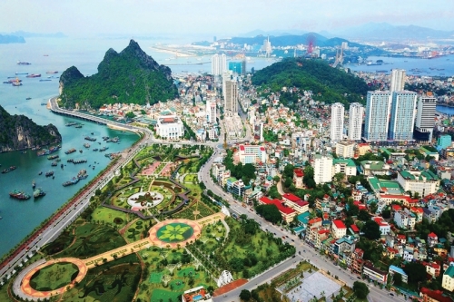 Phát triển vùng kinh tế trọng điểm thành trụ cột và tạo sự lan tỏa