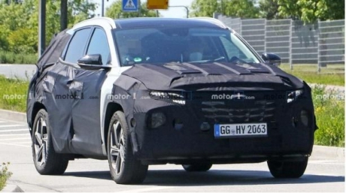 Hyundai Tucson thế hệ mới bắt gặp ngụy trang trên đường