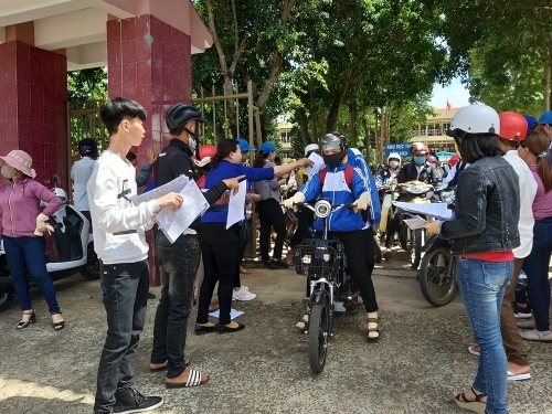 Tây Nguyên: Hàng trăm thí sinh bỏ thi