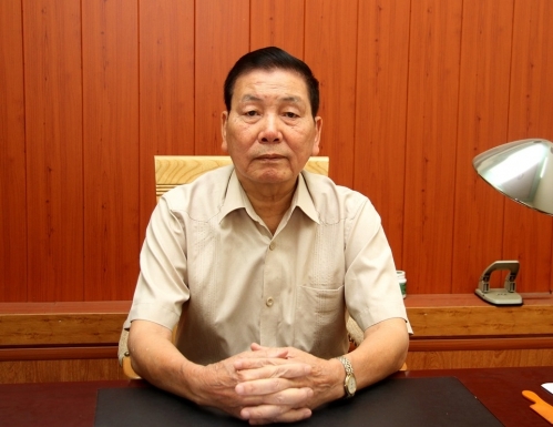 "Cán bộ là gốc của phong trào"