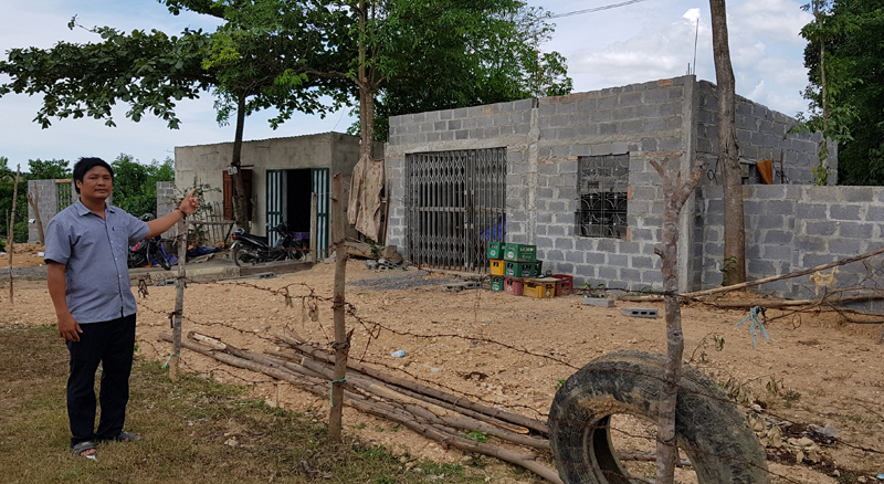 T&agrave;i sản nh&agrave; v&agrave; đất hợp ph&aacute;p của &ocirc;ng Nguyễn Ngọc Mến c&oacute; nguy cơ bị mất v&igrave; một hợp đồng tr&aacute;i ph&aacute;p luật