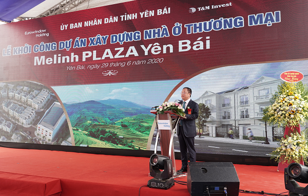 &Ocirc;ng Nguyễn Cảnh Hồng - Ph&oacute; Chủ tịch HĐQT C&ocirc;ng ty Cổ phần Eurowindow Holding ph&aacute;t biểu tại buổi lễ
